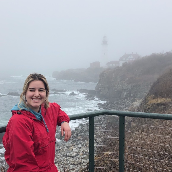 Meet Your Posher, Janna 🎉 - Picture 1 of 1